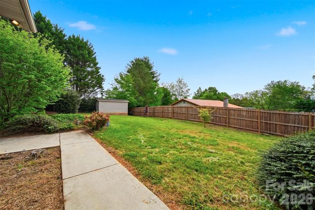 192 Reese Loop, Taylorsville, NC 28681