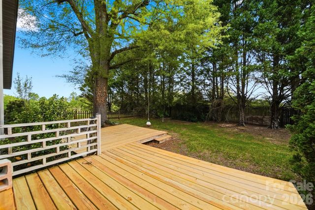192 Reese Loop, Taylorsville, NC 28681