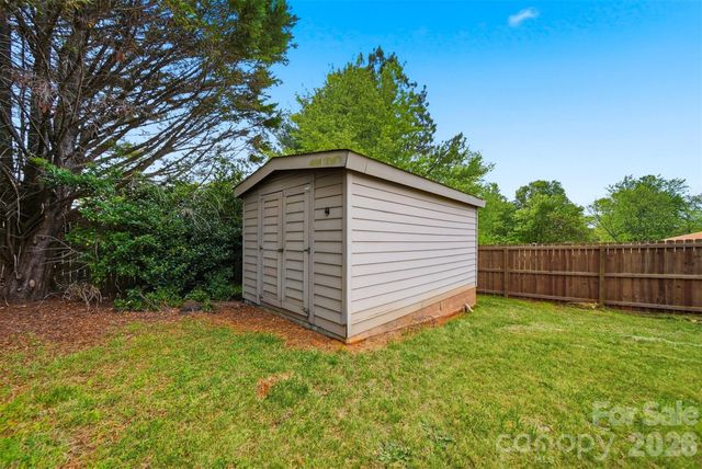 192 Reese Loop, Taylorsville, NC 28681