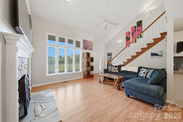 192 Reese Loop, Taylorsville, NC 28681