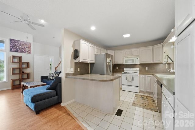 192 Reese Loop, Taylorsville, NC 28681