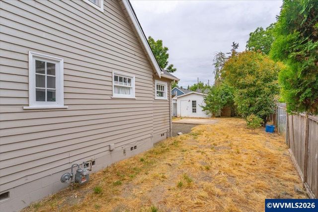 3419 Arbon St NE, Salem, OR 97301