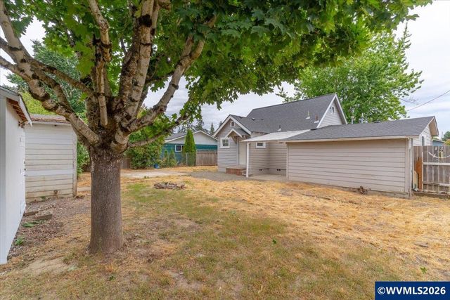 3419 Arbon St NE, Salem, OR 97301