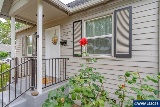 3419 Arbon St NE, Salem, OR 97301