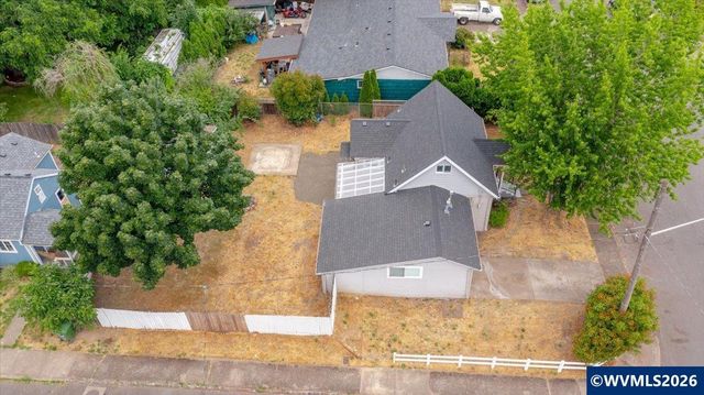 3419 Arbon St NE, Salem, OR 97301