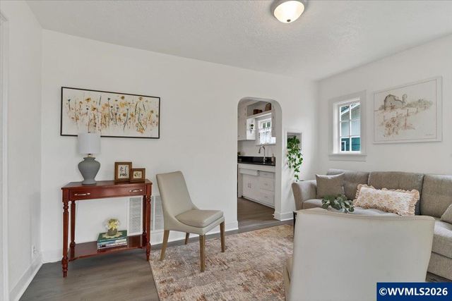 3419 Arbon St NE, Salem, OR 97301