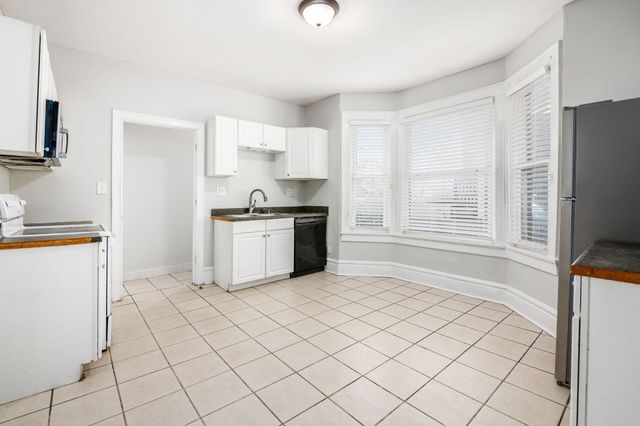 2380 Indiana Avenue, Columbus, OH 43202
