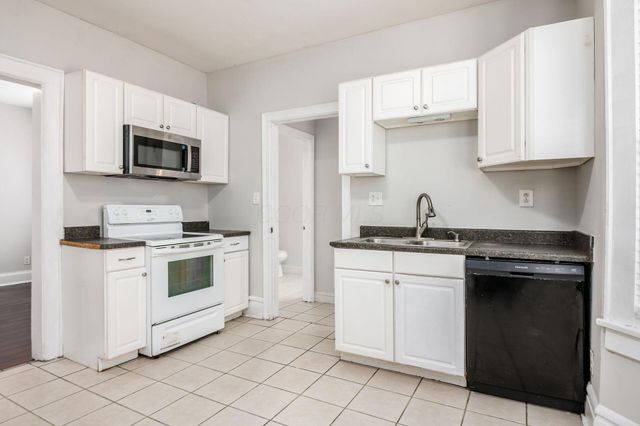 2380 Indiana Avenue, Columbus, OH 43202