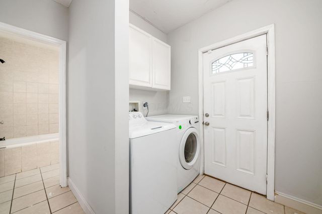 2380 Indiana Avenue, Columbus, OH 43202