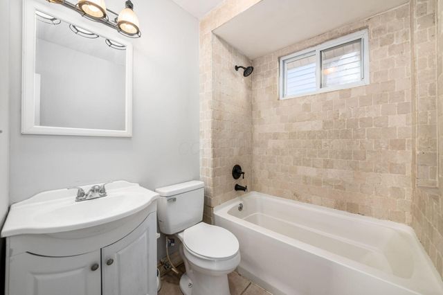 2380 Indiana Avenue, Columbus, OH 43202