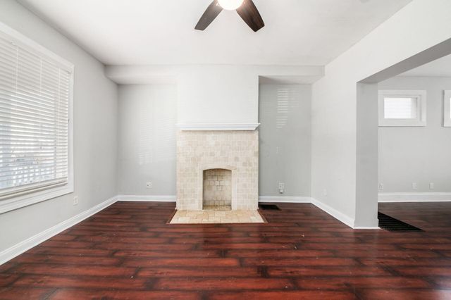 2380 Indiana Avenue, Columbus, OH 43202