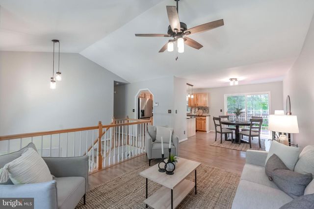 123 LONGVIEW DR, Stafford, VA 22556