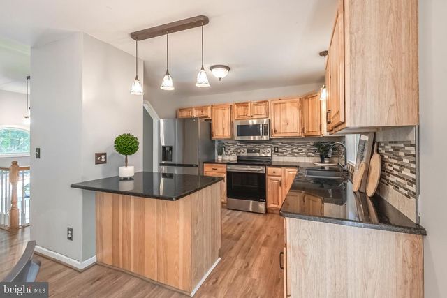 123 LONGVIEW DR, Stafford, VA 22556