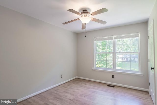 123 LONGVIEW DR, Stafford, VA 22556