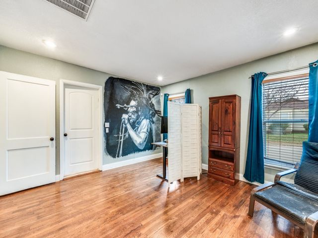 4337 Geddes Avenue, Fort Worth, TX 76107