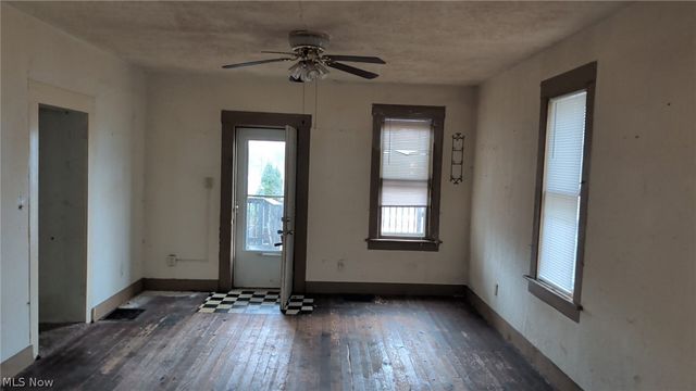 1857 Maple Avenue NE, Canton, OH 44705