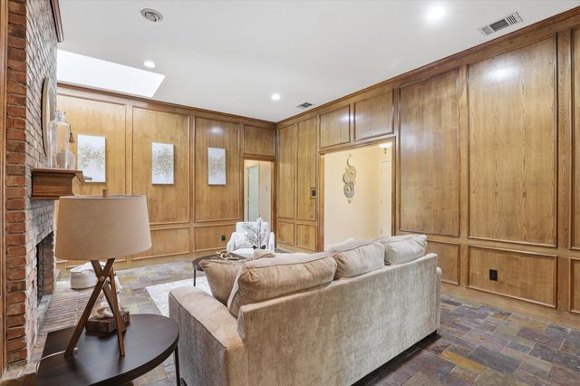 3400 Steven Drive, Plano, TX 75023