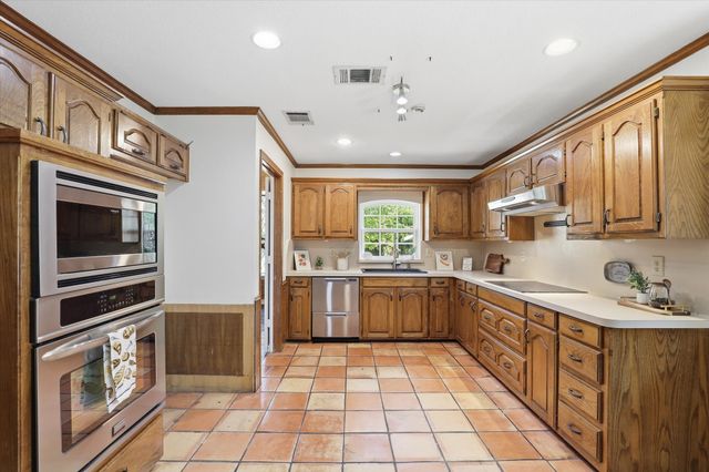 3400 Steven Drive, Plano, TX 75023