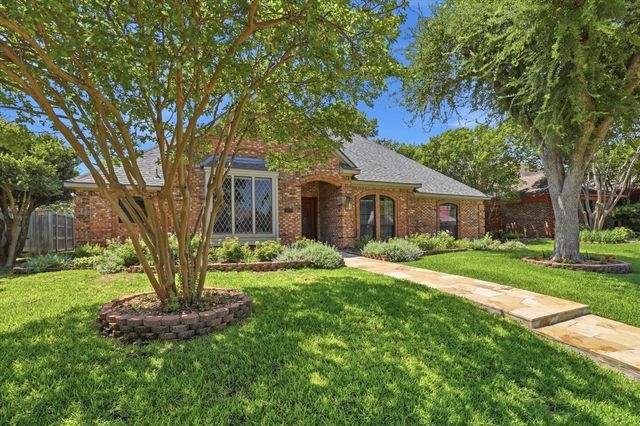 3400 Steven Drive, Plano, TX 75023