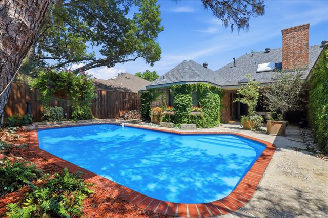 3400 Steven Drive, Plano, TX 75023
