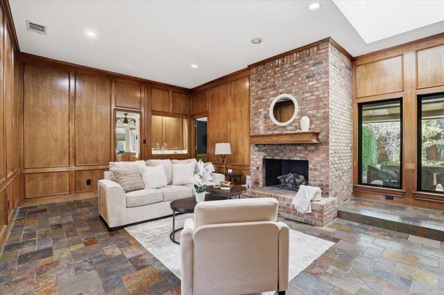 3400 Steven Drive, Plano, TX 75023