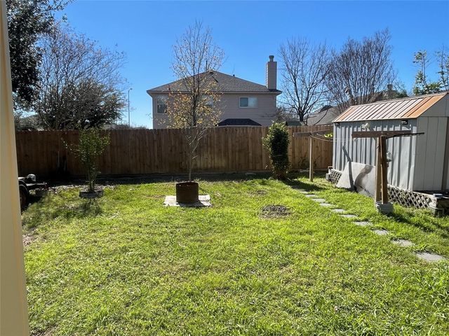 1530 Lochstone Drive, Houston, TX 77073