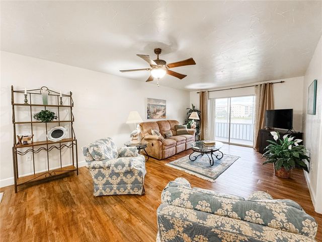 3362 LAKE BAYSHORE DRIVE P214, Bradenton, FL 34205