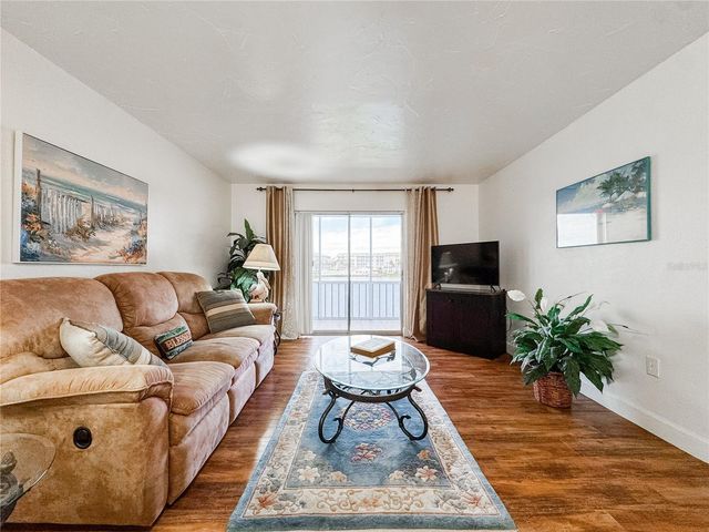 3362 LAKE BAYSHORE DRIVE P214, Bradenton, FL 34205