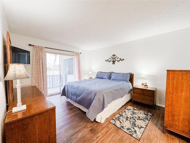 3362 LAKE BAYSHORE DRIVE P214, Bradenton, FL 34205