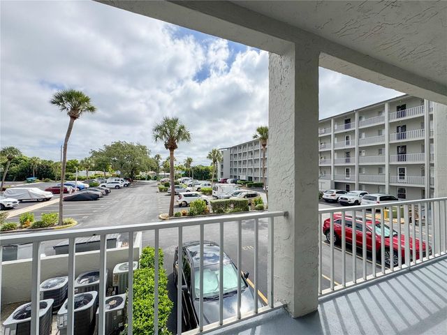 3362 LAKE BAYSHORE DRIVE P214, Bradenton, FL 34205