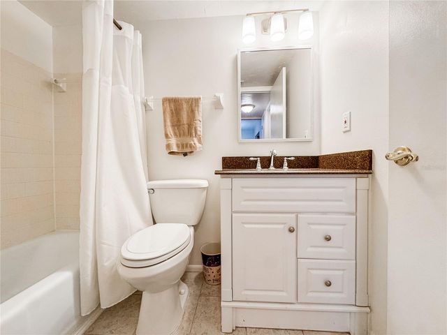 3362 LAKE BAYSHORE DRIVE P214, Bradenton, FL 34205