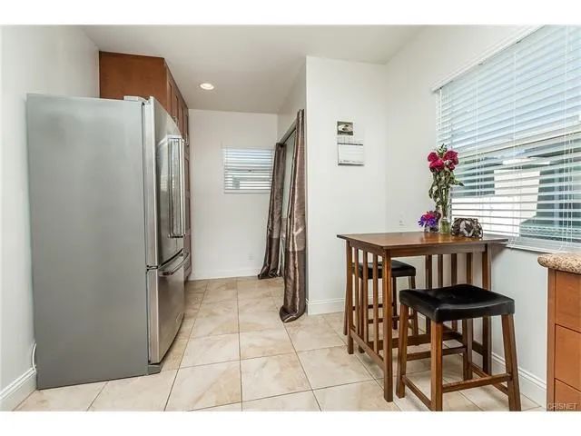 2530 S Bentley Avenue, Los Angeles, CA 90064