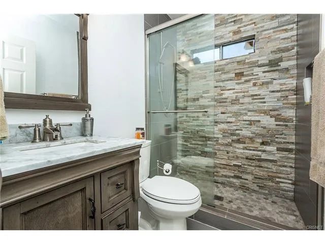 2530 S Bentley Avenue, Los Angeles, CA 90064