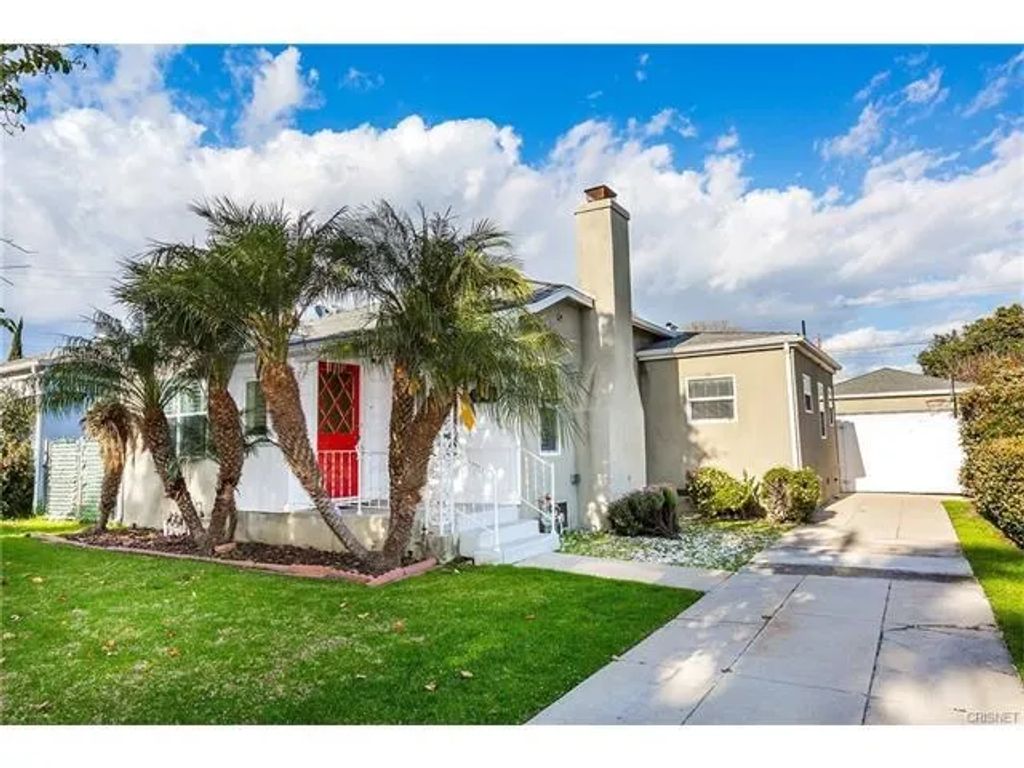 2530 S Bentley Avenue, Los Angeles, CA 90064