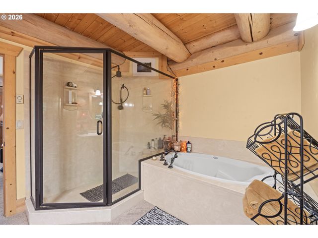 5441 LITTLE WOAHINK Dr, Florence, OR 97439