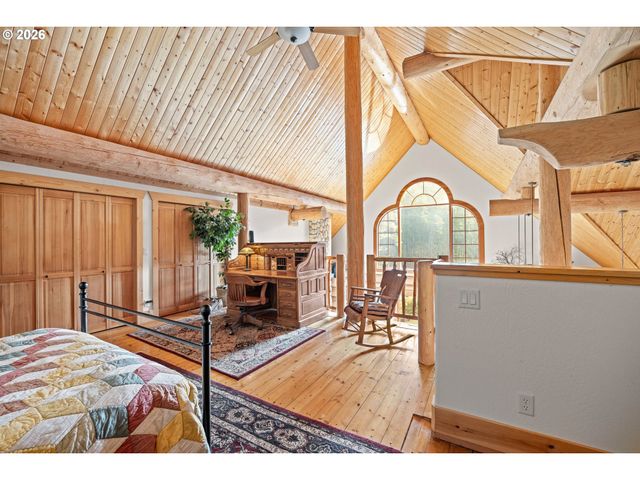 5441 LITTLE WOAHINK Dr, Florence, OR 97439