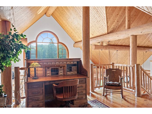 5441 LITTLE WOAHINK Dr, Florence, OR 97439