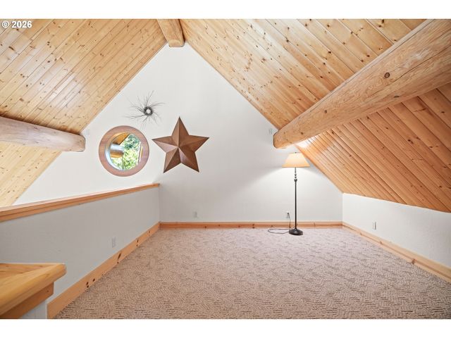 5441 LITTLE WOAHINK Dr, Florence, OR 97439