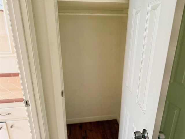 2411 S 5th ST 2, Austin, TX 78704