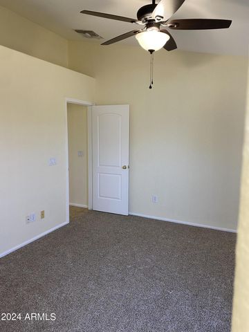 11519 E PERSIMMON Avenue, Mesa, AZ 85212