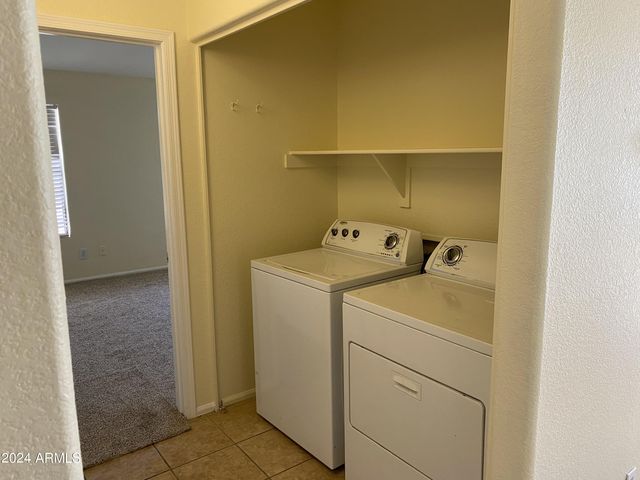 11519 E PERSIMMON Avenue, Mesa, AZ 85212