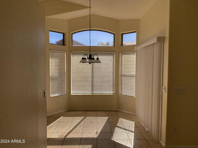11519 E PERSIMMON Avenue, Mesa, AZ 85212