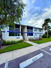 1500 SE Royal Green Circle 201, Port St. Lucie # 201, Port St Lucie, FL 34952