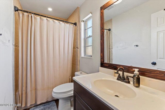 980 Thelma Avenue, Orange City, FL 32763