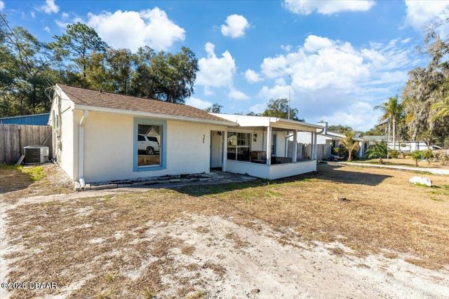 980 Thelma Avenue, Orange City, FL 32763