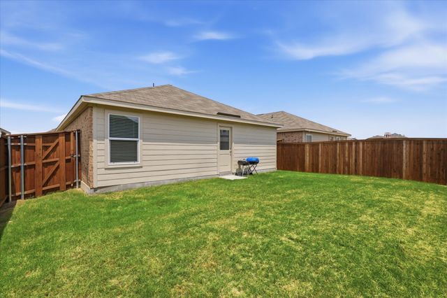 1805 Goose Pond Road, Forney, TX 75126