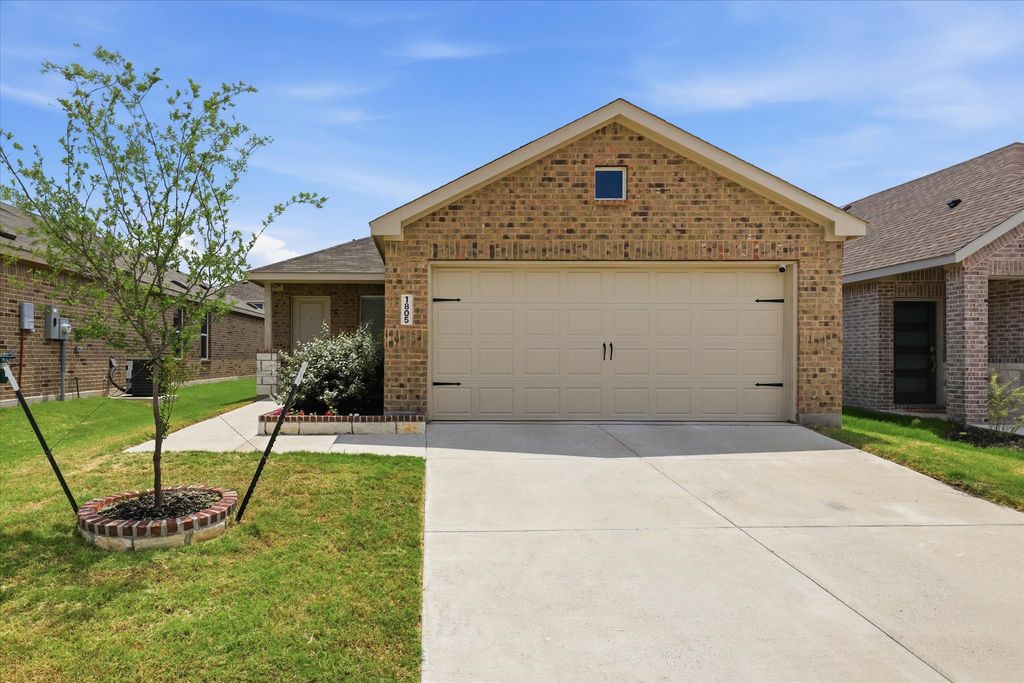 1805 Goose Pond Road, Forney, TX 75126