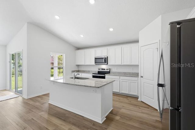 19 PINEAPPLE DRIVE, Palm Coast, FL 32164