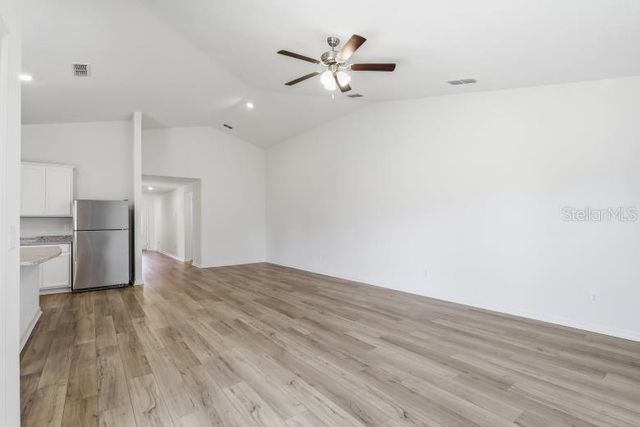 19 PINEAPPLE DRIVE, Palm Coast, FL 32164