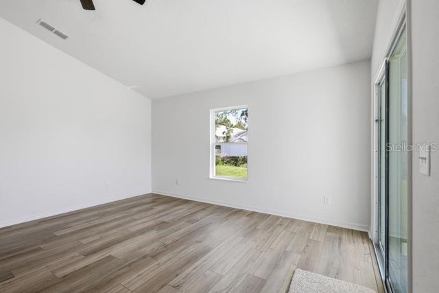 19 PINEAPPLE DRIVE, Palm Coast, FL 32164